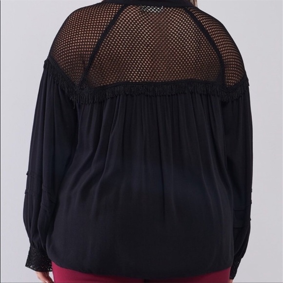 Haute curve boho net mesh balloon sleeve top - Picture 2 of 5